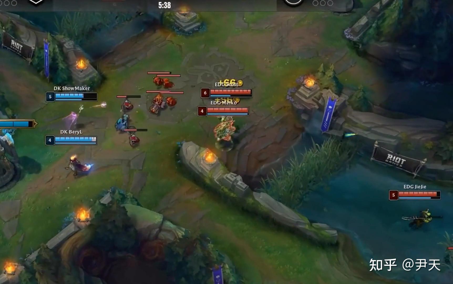 关于SHR血洗NS，ShowMaker开启传奇时刻鏖战多局八强赛，让粉丝疯狂欢呼的信息