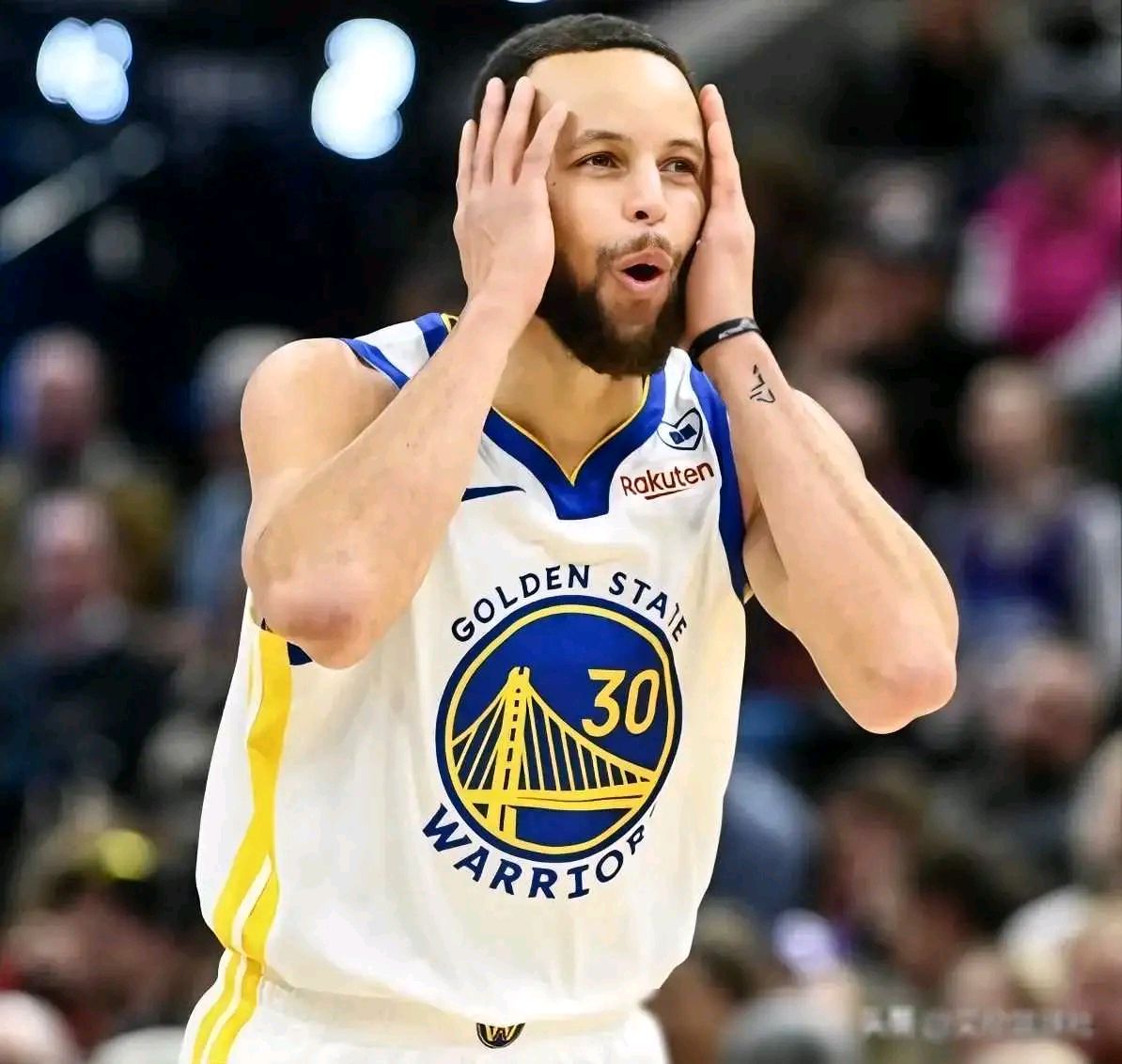 GEN碾压EG,Hanssama拿下关键大龙焦点之战四强赛,锁定晋级资格 GEN碾压EG,Hanssama拿下关键大龙焦点之战四强赛,锁定晋级资格